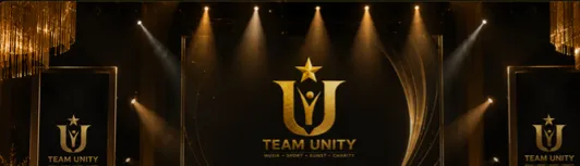 Bühne der Team Unity Gala mit goldenem Logo