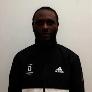 Porträt von Sharafa Raman